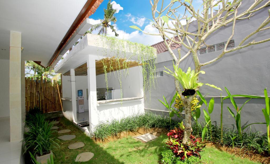 Andy Guesthouse Canggu Eksteriør billede