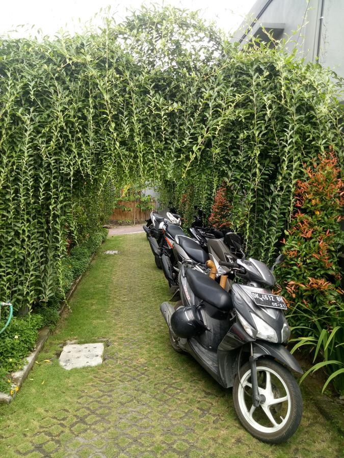 Andy Guesthouse Canggu Eksteriør billede