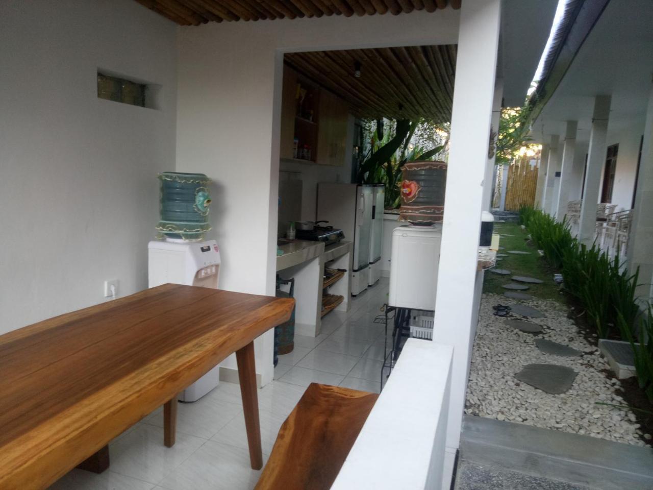 Andy Guesthouse Canggu Eksteriør billede