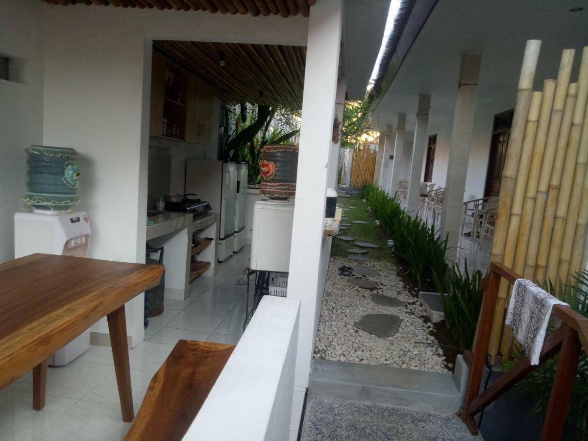 Andy Guesthouse Canggu Eksteriør billede